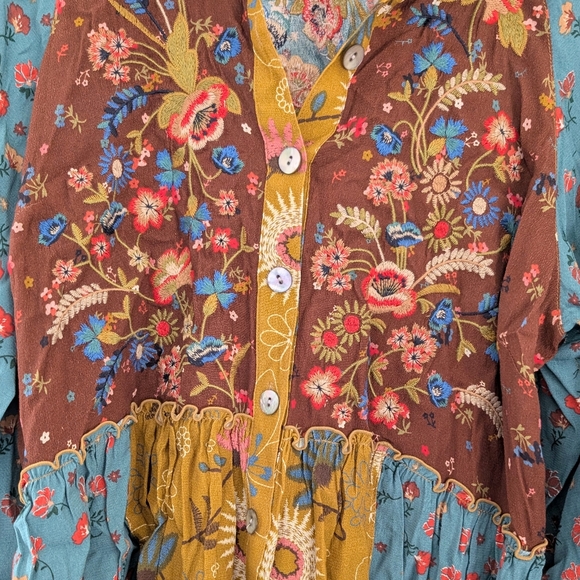 John Mark Multicolor Floral Button-Up Blouse - Picture 2 of 5